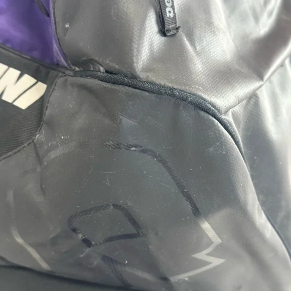 DeMarini Voodoo Baseball Softball Equipment Bag Backpack with Two Bat Sleeves - Picture 12 of 12